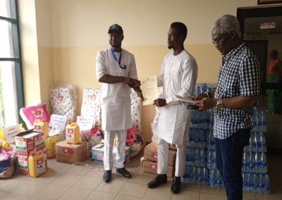 Children’s Day celebration outreach award presented to Lomina Orphanage Home by CWAY Representative and Dr Benjamin Odeka Founder/CEO of LHCHF – 26thMay 2023